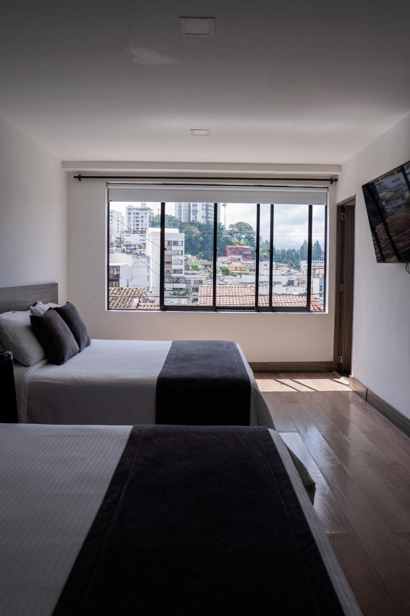 Hotel Piedras De Mani Manizales Esterno foto